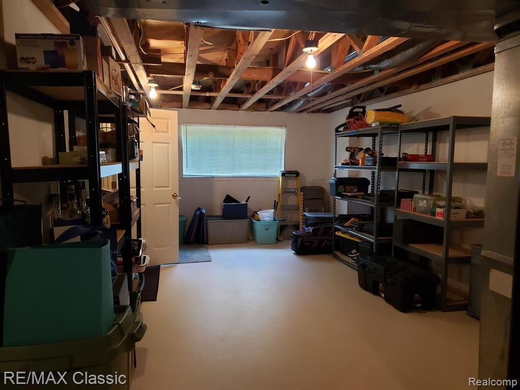 31137 CENTENNIAL Drive, Novi, MI 48377 — Photo 28