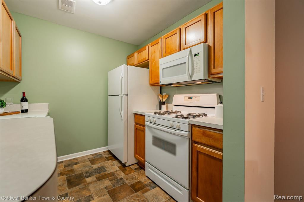 1889 ADDINGTON Lane, Ann Arbor, MI 48108 — Photo 11