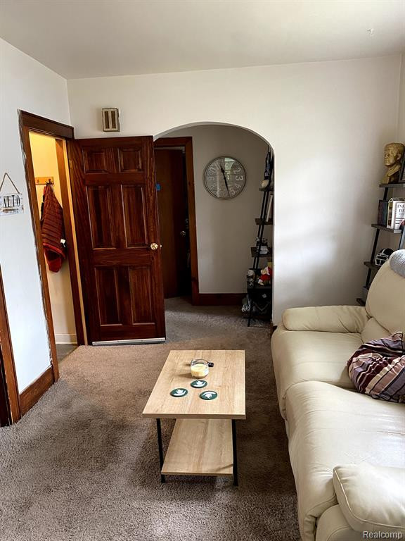 556 N HAGADORN Road, East Lansing, MI 48823 — Photo 5