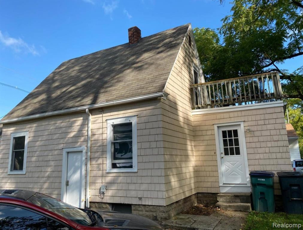 556 N HAGADORN Road, East Lansing, MI 48823 — Photo 15