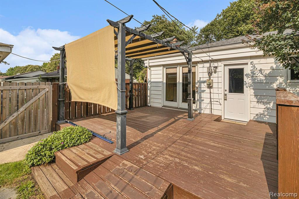3300 FERNWOOD Avenue, Ann Arbor, MI 48108 — Photo 9
