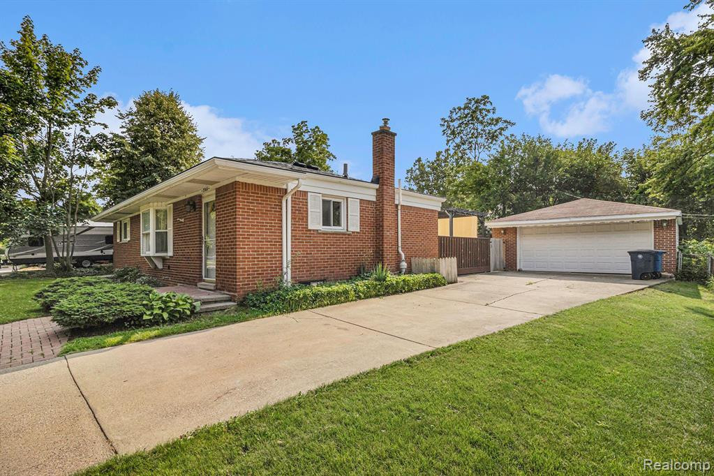 3300 FERNWOOD Avenue, Ann Arbor, MI 48108 — Photo 29