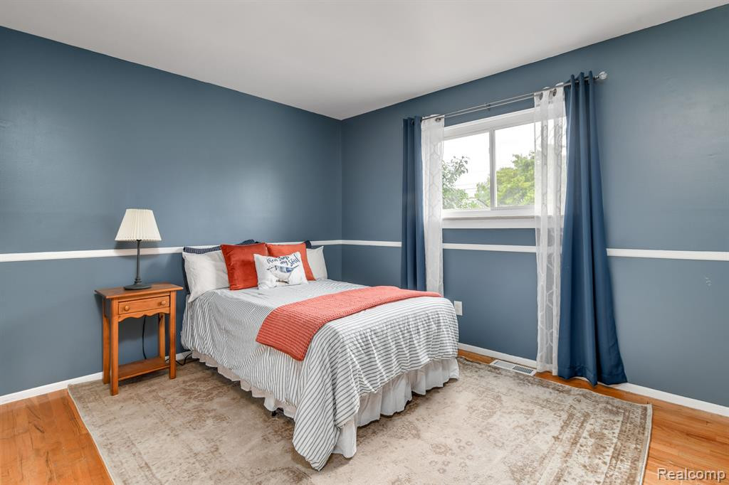 8424 ALTON Street, Canton, MI 48187 — Photo 14