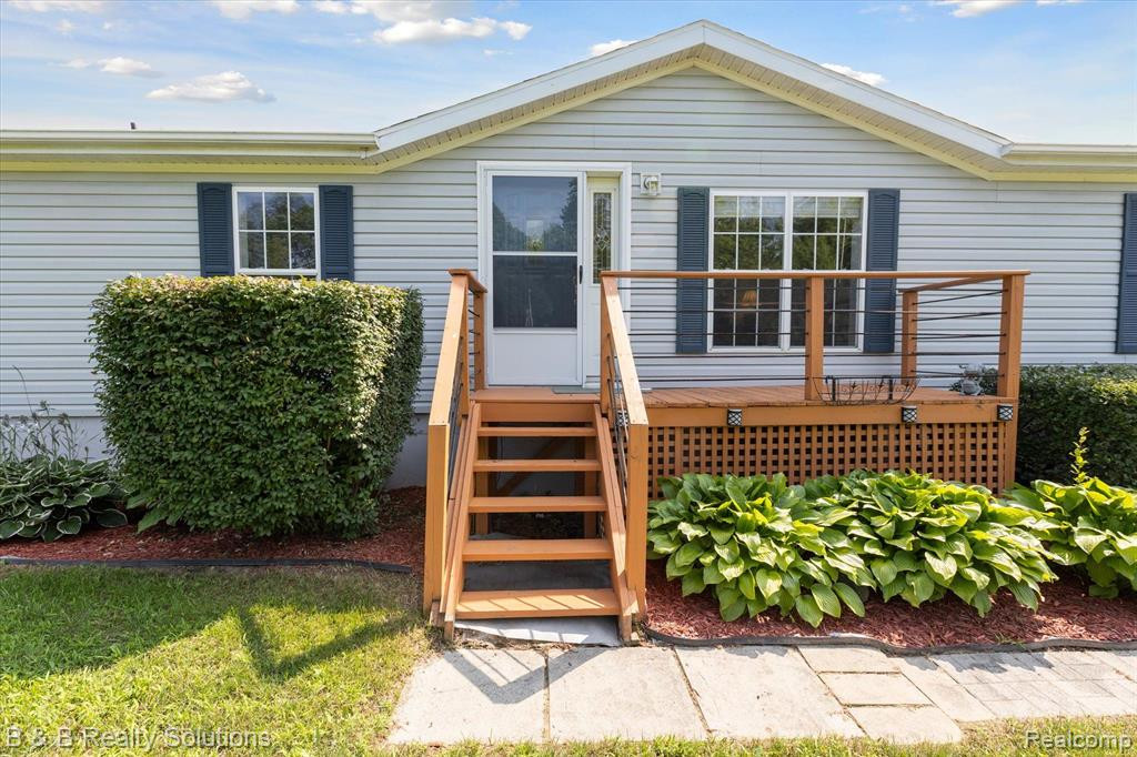 2378 DODDS Road, North Branch, MI 48461 — Photo 4