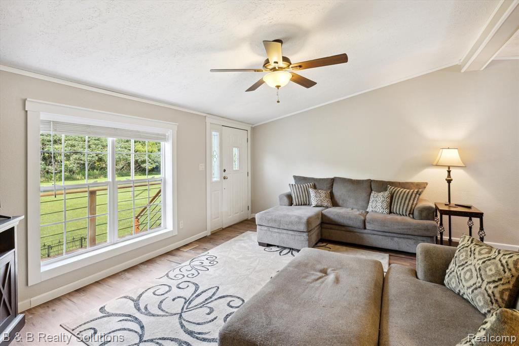 2378 DODDS Road, North Branch, MI 48461 — Photo 6