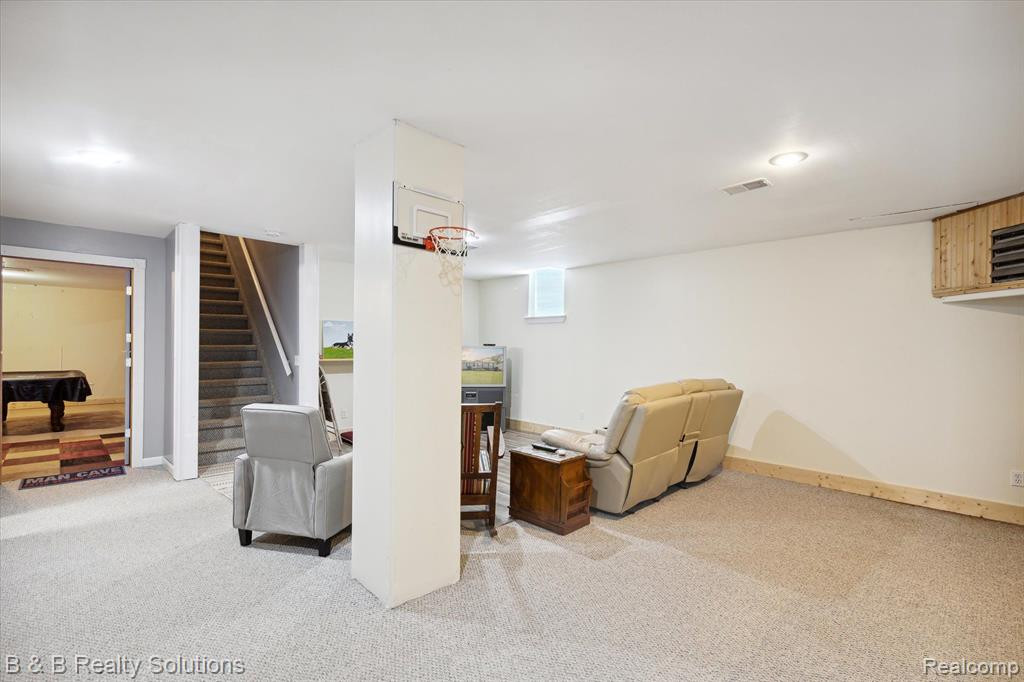 2378 DODDS Road, North Branch, MI 48461 — Photo 33