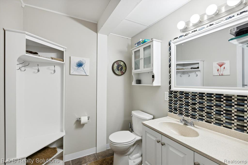 2378 DODDS Road, North Branch, MI 48461 — Photo 40