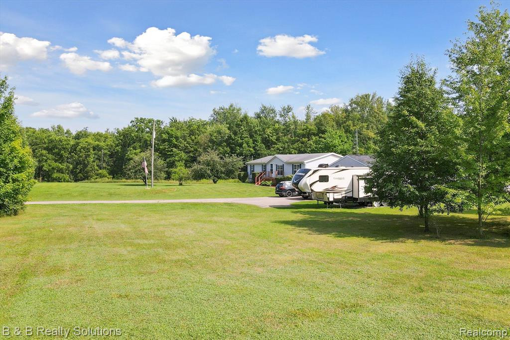 2378 DODDS Road, North Branch, MI 48461 — Photo 63