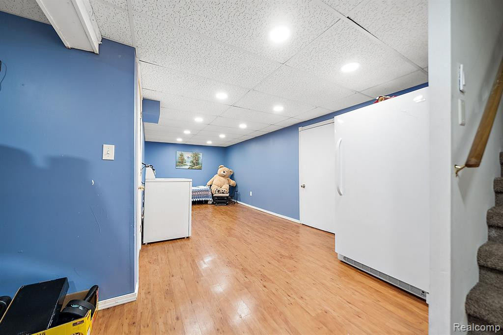 8815 GEORGE F BUNKER Boulevard, Sterling Heights, MI 48313 — Photo 20