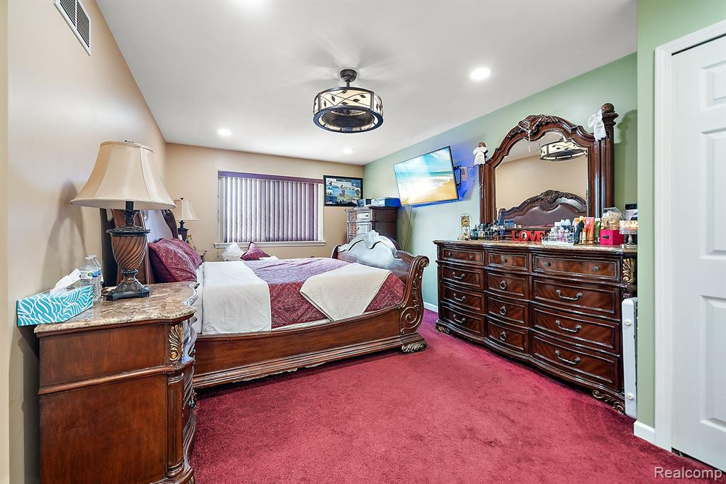 8815 GEORGE F BUNKER Boulevard, Sterling Heights, MI 48313 — Photo 29
