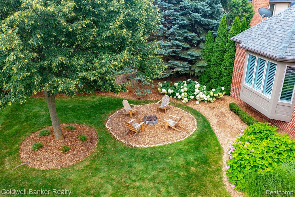 17960 RIDGEVIEW Drive, Northville, MI 48168 — Photo 13