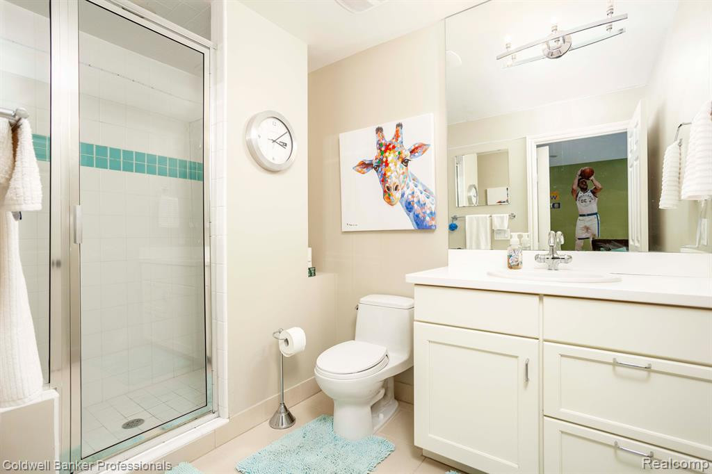17960 RIDGEVIEW Drive, Northville, MI 48168 — Photo 44