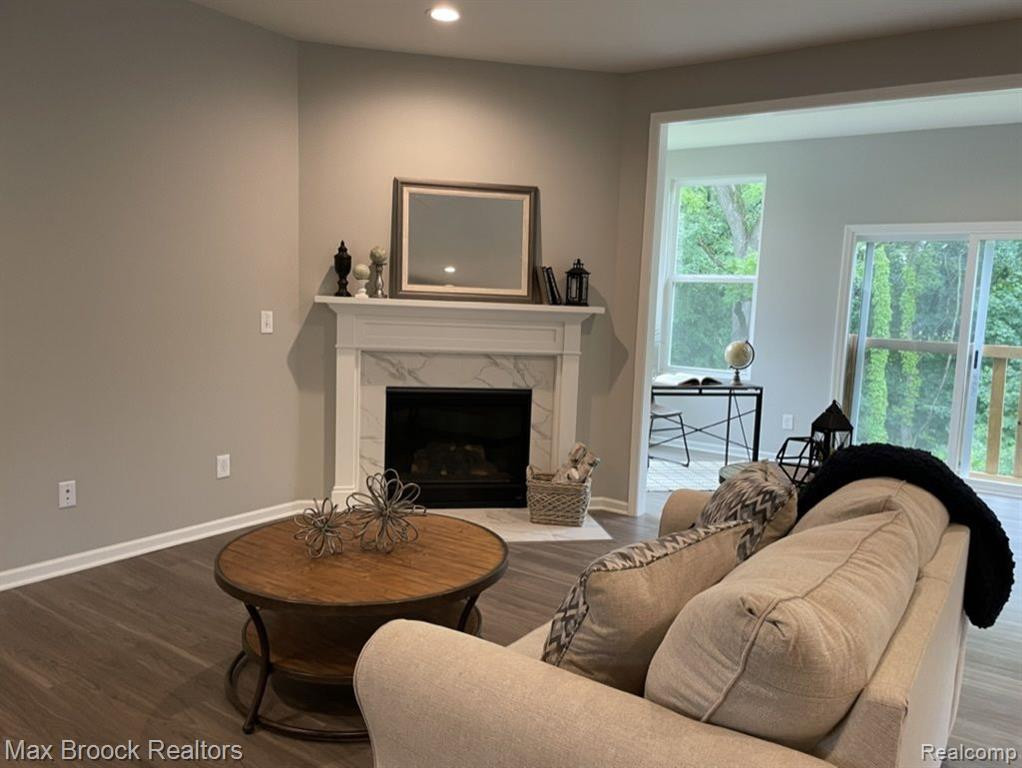 2845 DILLON Drive, Ann Arbor, MI 48105 — Photo 5