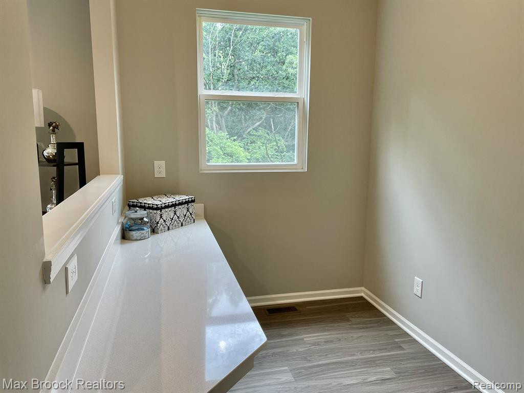 2845 DILLON Drive, Ann Arbor, MI 48105 — Photo 23
