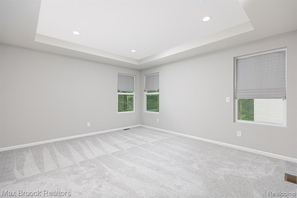 2845 DILLON Drive, Ann Arbor, MI 48105 — Photo 24