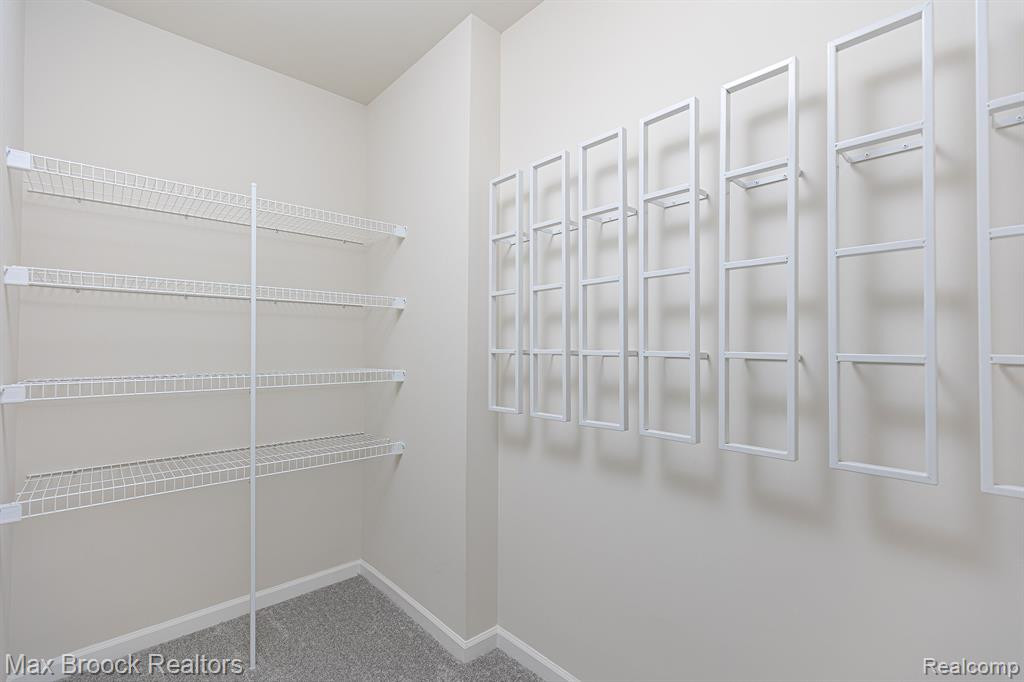 2845 DILLON Drive, Ann Arbor, MI 48105 — Photo 29