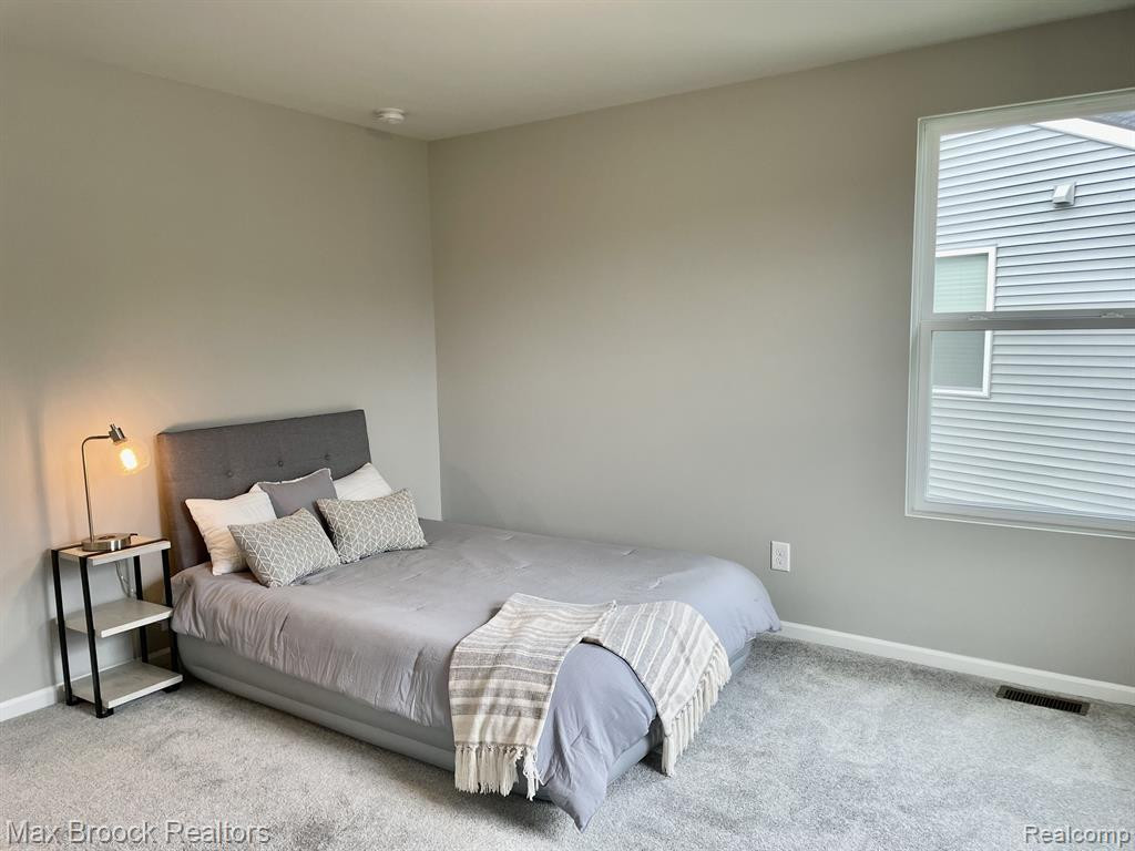 2845 DILLON Drive, Ann Arbor, MI 48105 — Photo 31