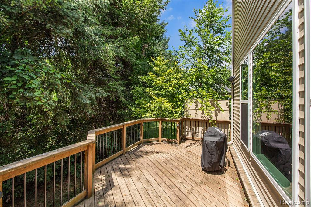 59705 TWIN PINES Drive, New Hudson, MI 48165 — Photo 30