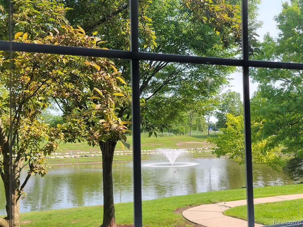 47784 PEMBROKE Drive, Canton, MI 48188 — front exterior