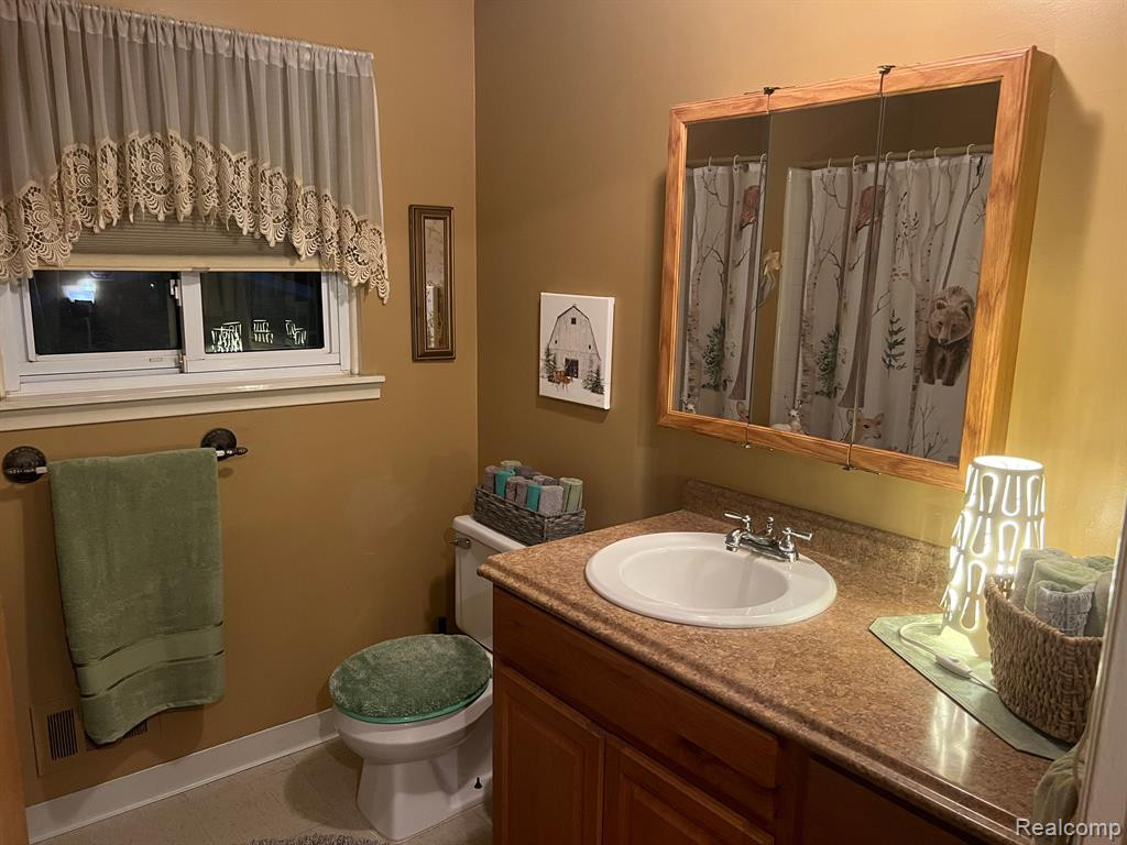 8056 COVENTRY Street, Westland, MI — Photo 3