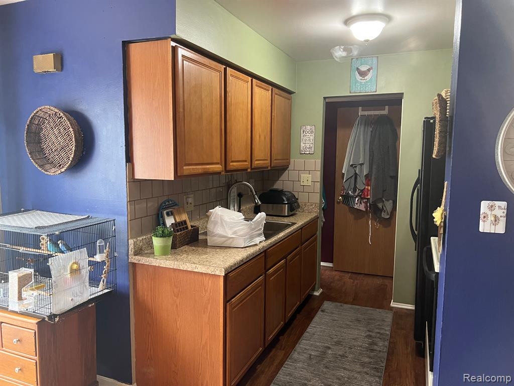 8056 COVENTRY Street, Westland, MI — Photo 16
