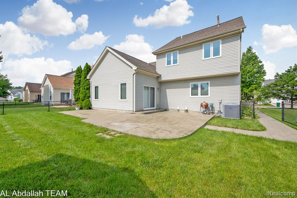6599 ROBINDALE Drive, Ypsilanti, MI 48197 — Photo 3