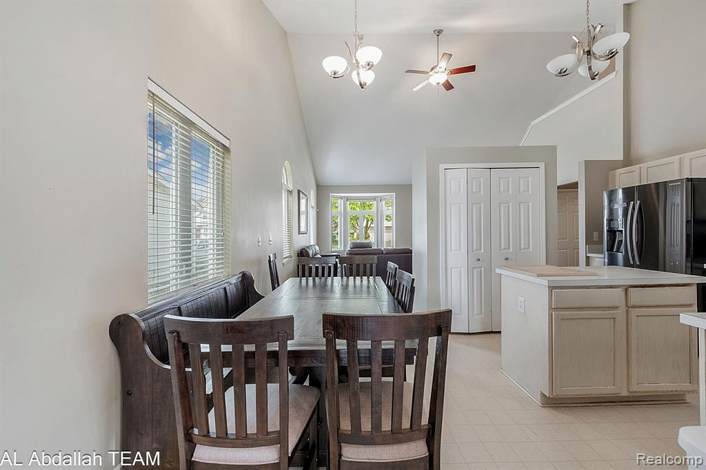 6599 ROBINDALE Drive, Ypsilanti, MI 48197 — Photo 11