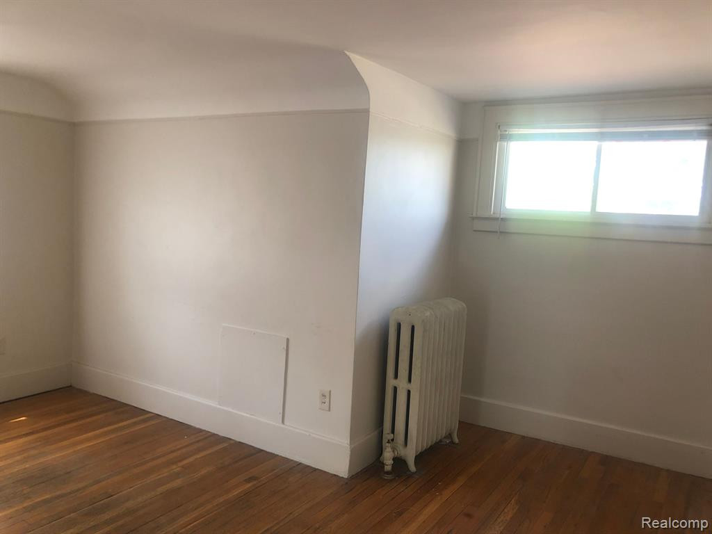 808 E 11 MILE Road, Royal Oak, MI 48067 — Photo 7