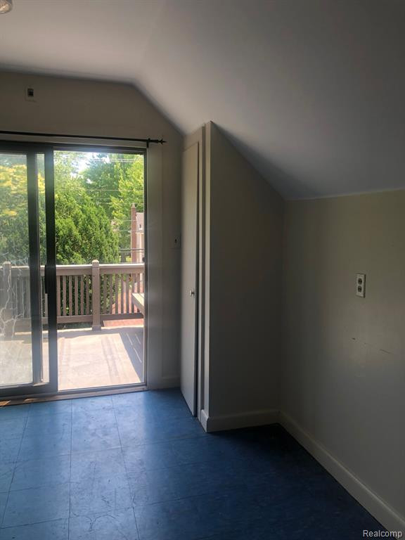 808 E 11 MILE Road, Royal Oak, MI 48067 — Photo 14