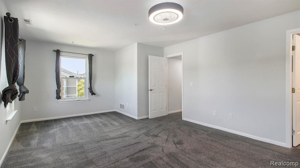 1535 WEATHERSTONE Drive, Ann Arbor, MI 48108 — Photo 17