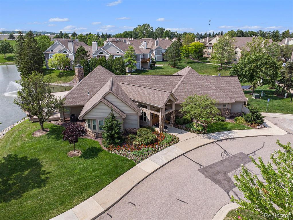 1535 WEATHERSTONE Drive, Ann Arbor, MI 48108 — Photo 21