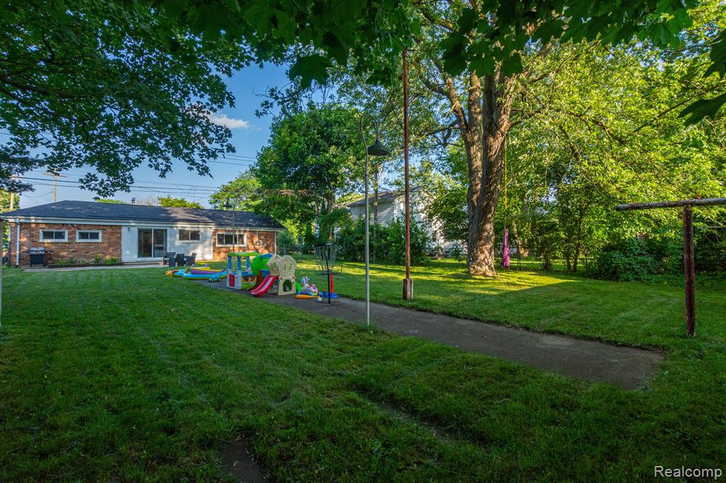 59 MECHANIC Street, Oxford, MI 48371 — Photo 6