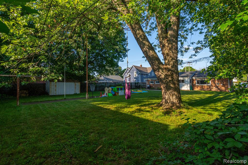 59 MECHANIC Street, Oxford, MI 48371 — Photo 7
