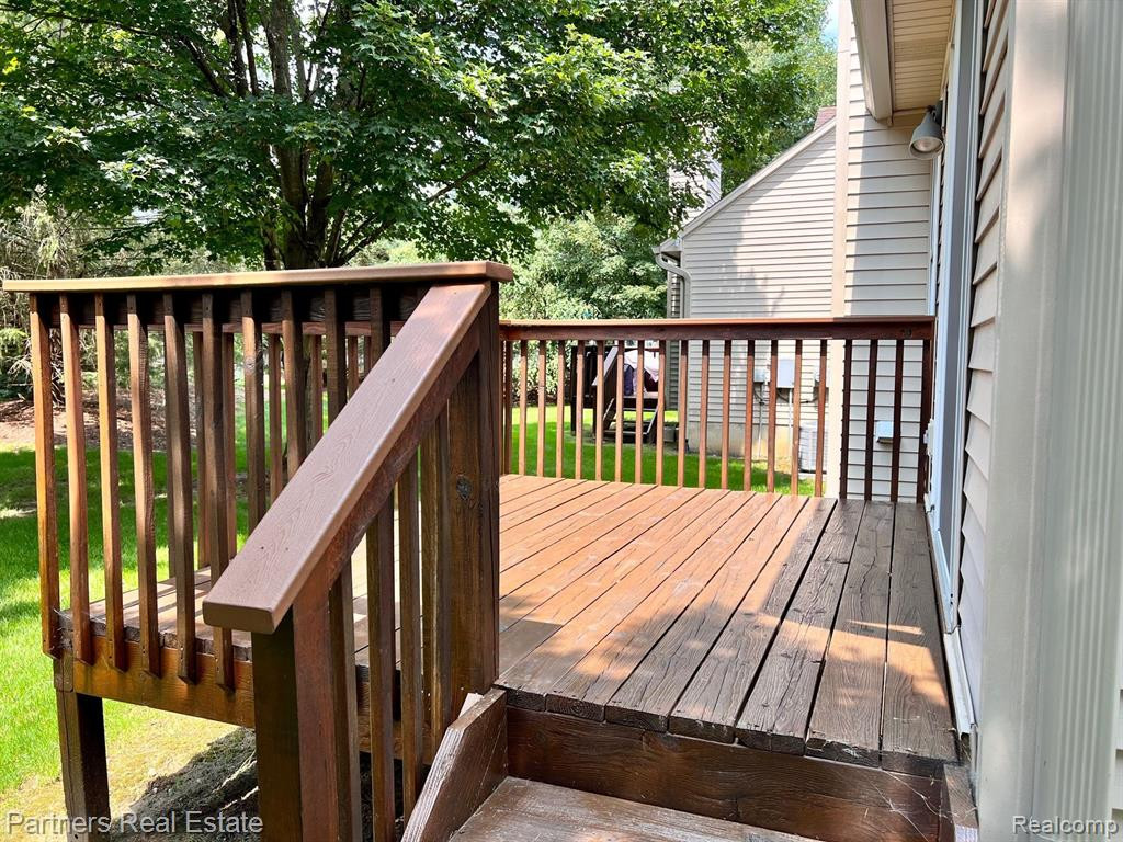 347 WOODFIELD SQUARE Lane, 106, Brighton, MI 48116 — Photo 3