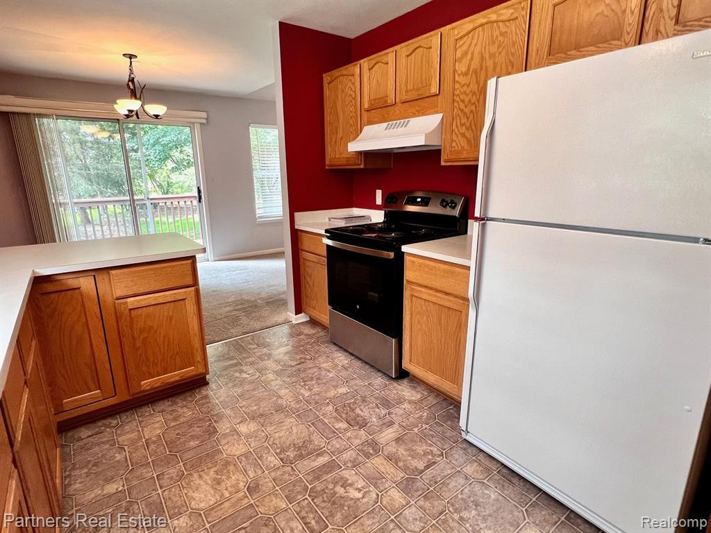 347 WOODFIELD SQUARE Lane, 106, Brighton, MI 48116 — Photo 21
