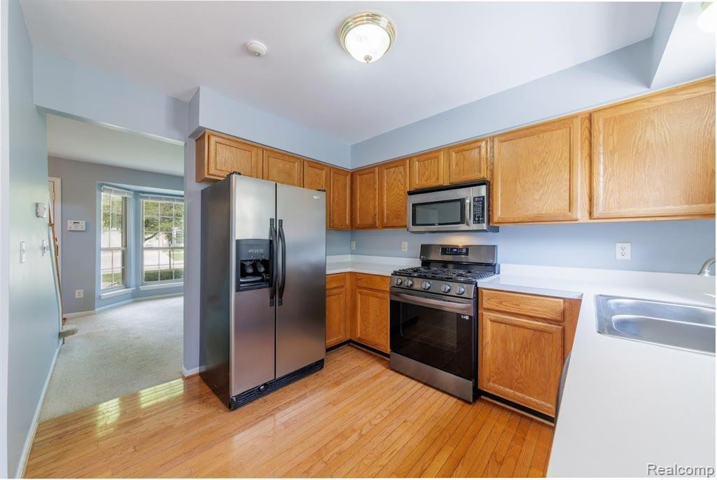 41461 BOBCAT Court, Canton, MI 48188 — Photo 12