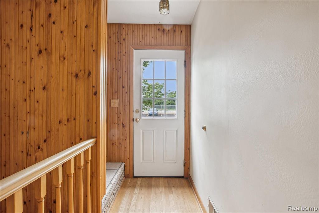 616 LAMBKINS, Saline, MI 48176 — Photo 5