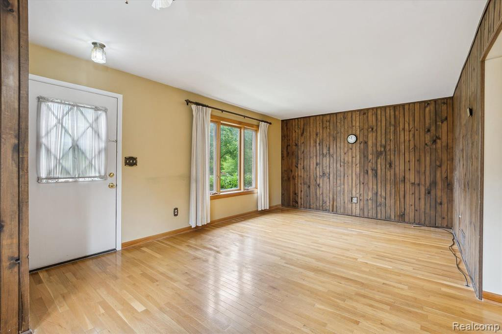 616 LAMBKINS, Saline, MI 48176 — Photo 6