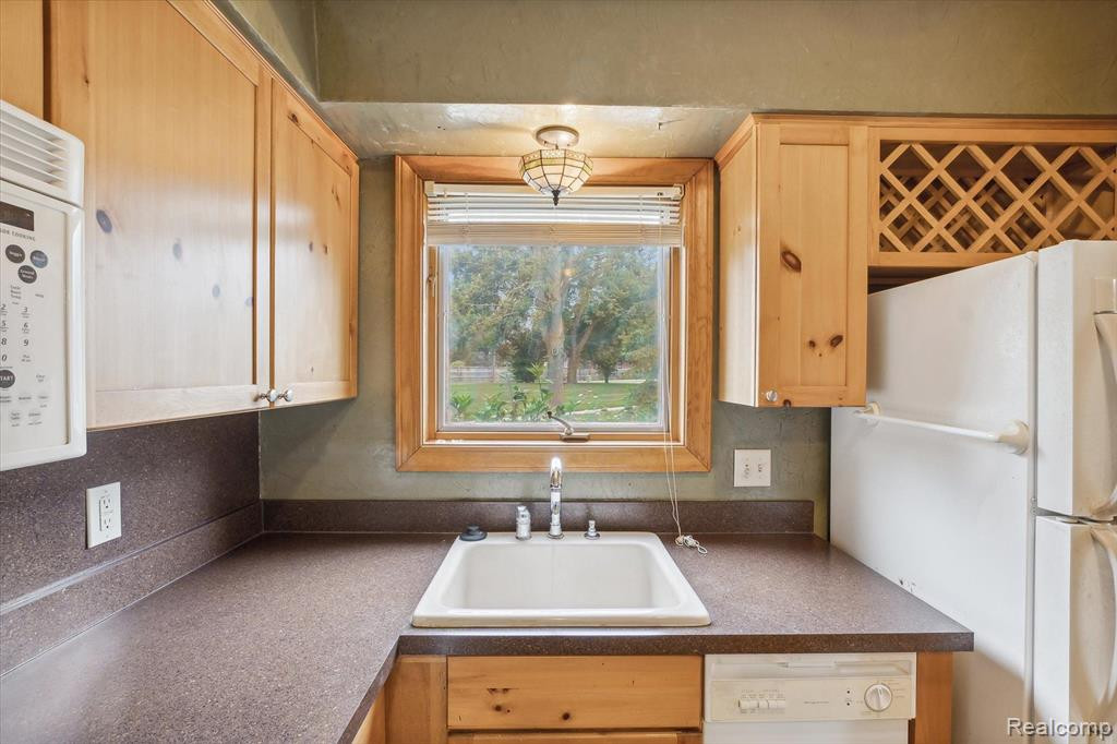616 LAMBKINS, Saline, MI 48176 — Photo 9