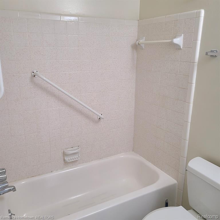 38146 GREENWOOD Street, Westland, MI — Photo 12