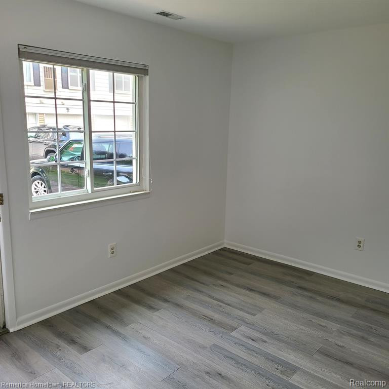 38146 GREENWOOD Street, Westland, MI — Photo 14