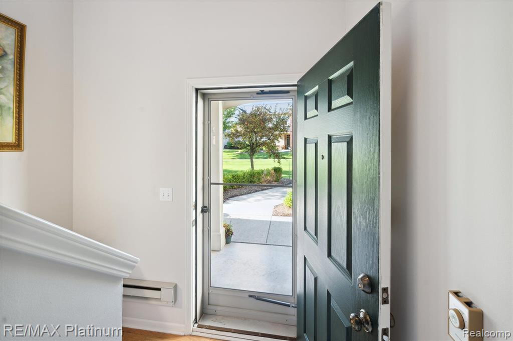 4070 Hampton Ridge Boulevard, Howell, MI 48843 — Photo 4