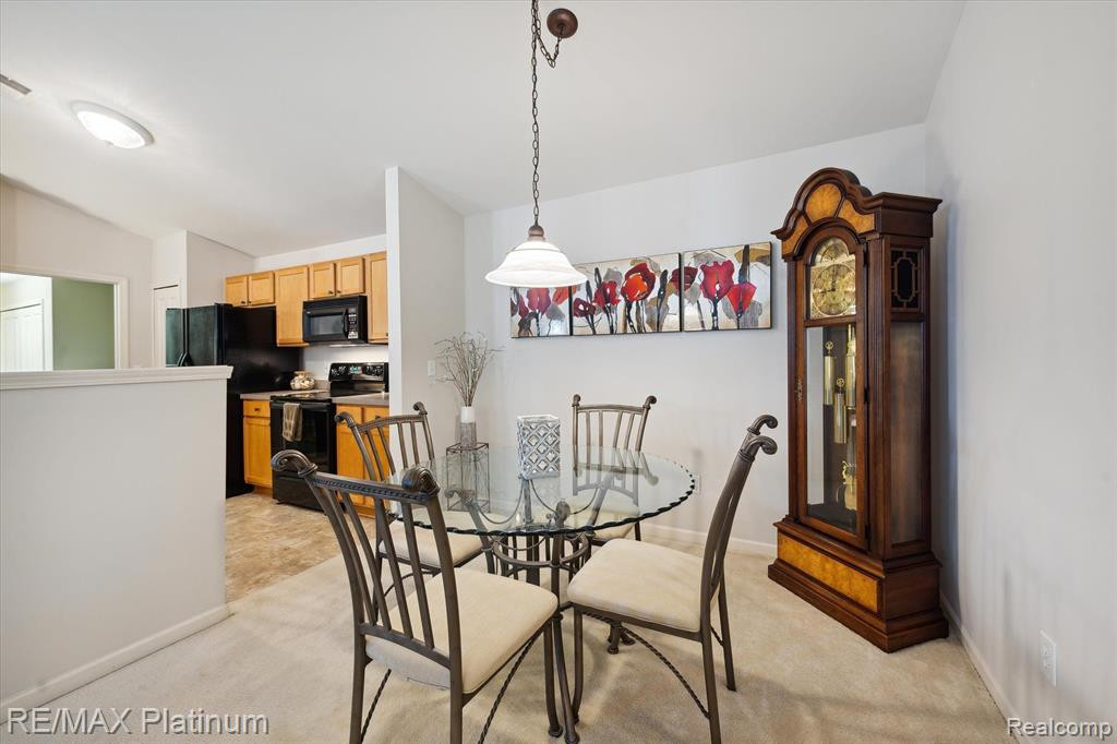 4070 Hampton Ridge Boulevard, Howell, MI 48843 — Photo 6
