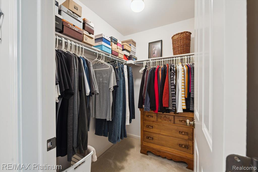 4070 Hampton Ridge Boulevard, Howell, MI 48843 — Photo 18