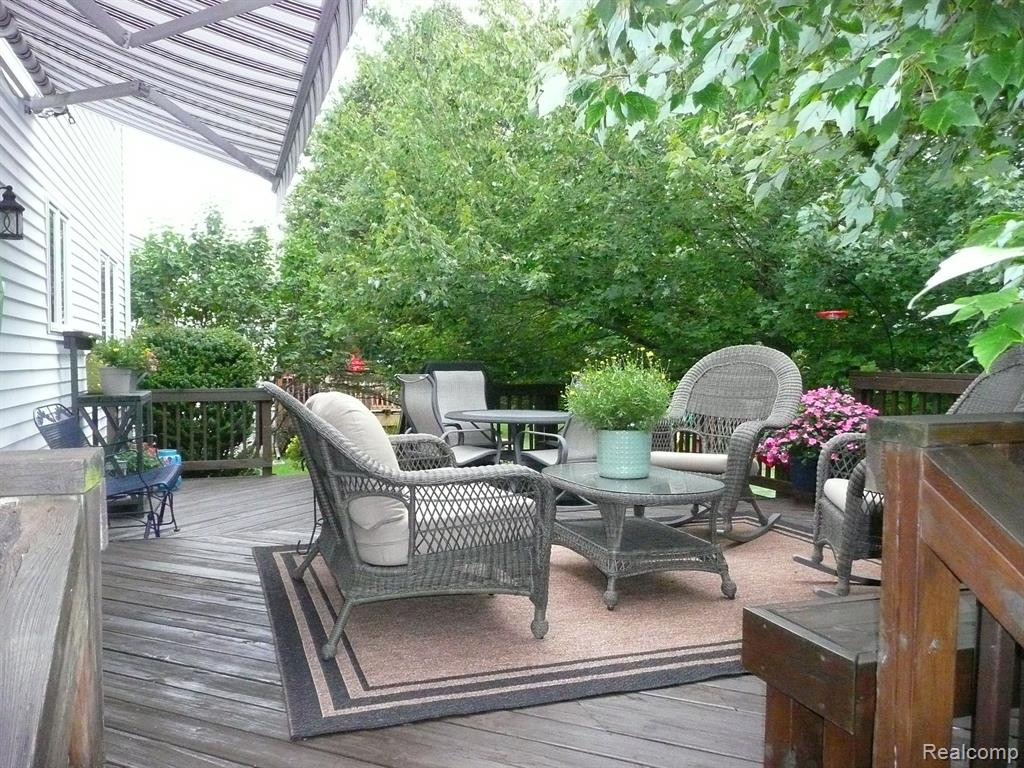 431 Woodland Drive W, Saline, MI 48176 — Photo 5