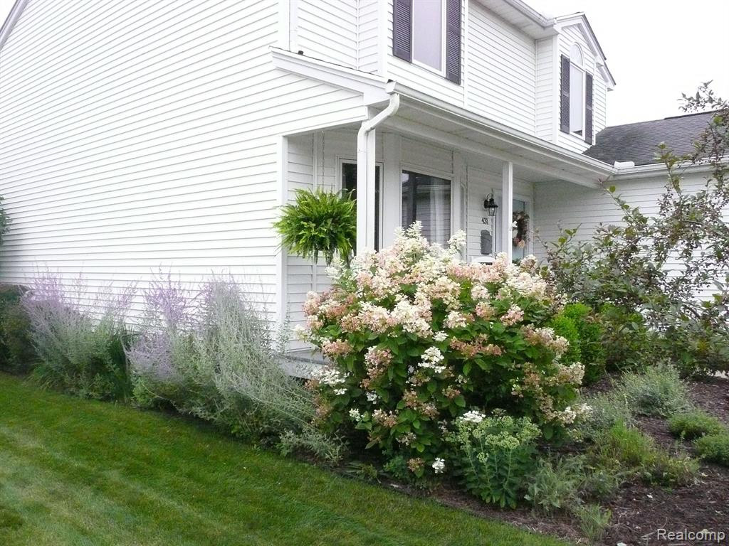 431 Woodland Drive W, Saline, MI 48176 — Photo 10