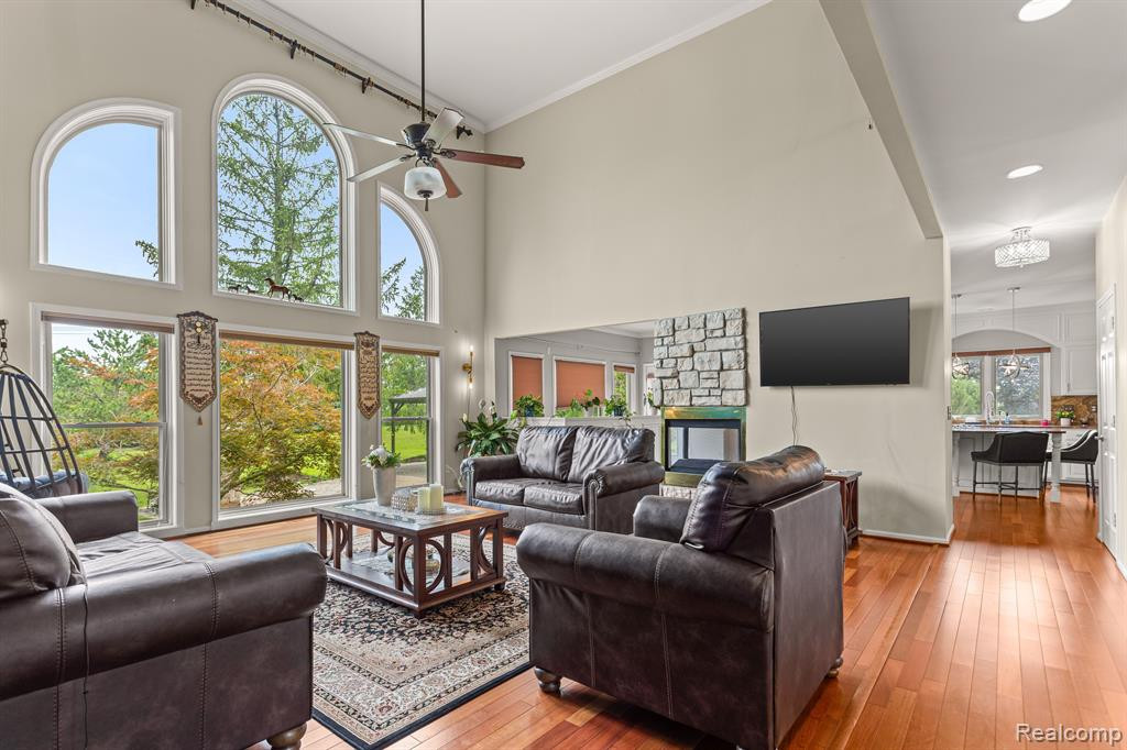 47420 PUTNEY Court, Canton, MI 48188 — Photo 10