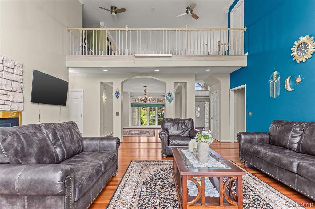 47420 PUTNEY Court, Canton, MI 48188 — Photo 11