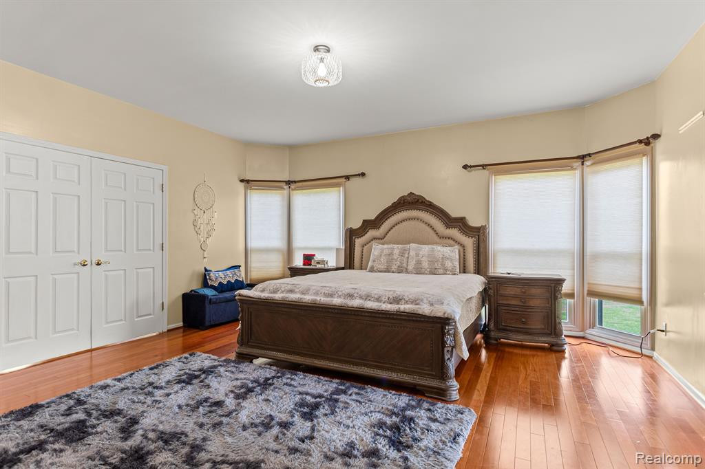 47420 PUTNEY Court, Canton, MI 48188 — Photo 18