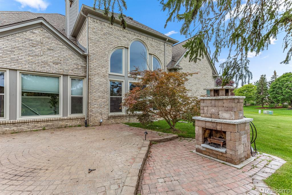 47420 PUTNEY Court, Canton, MI 48188 — Photo 48